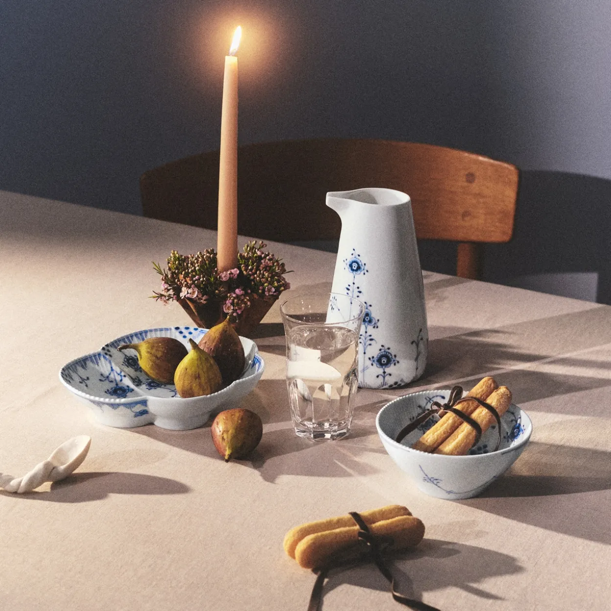 Blå Elements kande, 70 cl