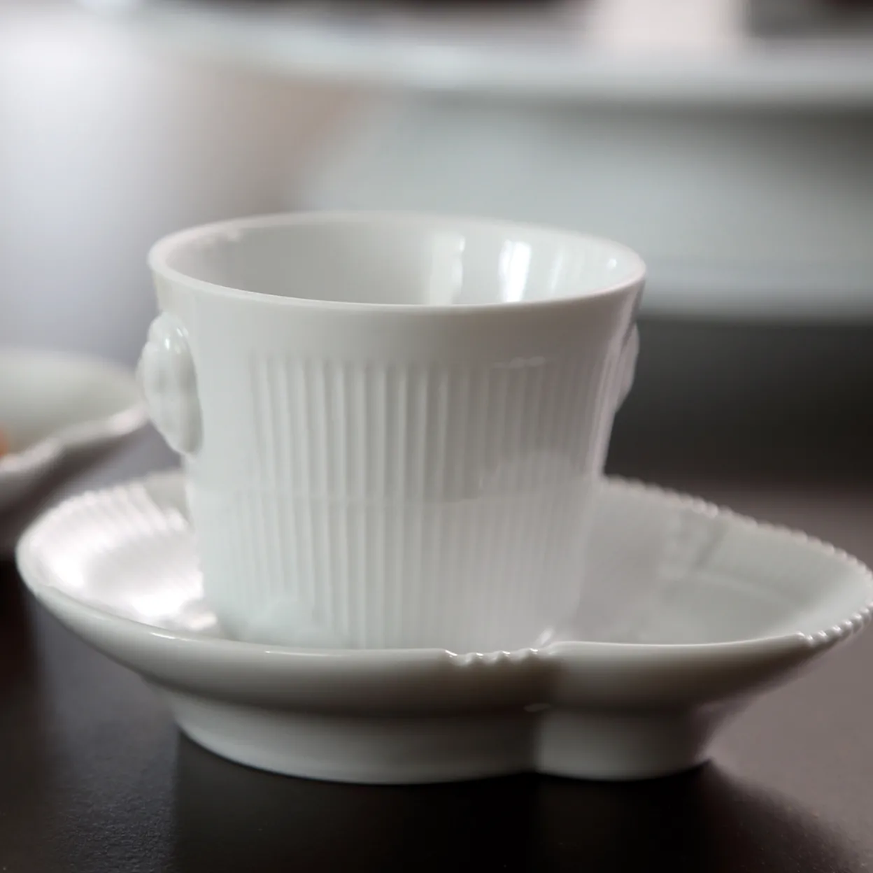 Hvid Elements espressokop og underkop, 9 cl